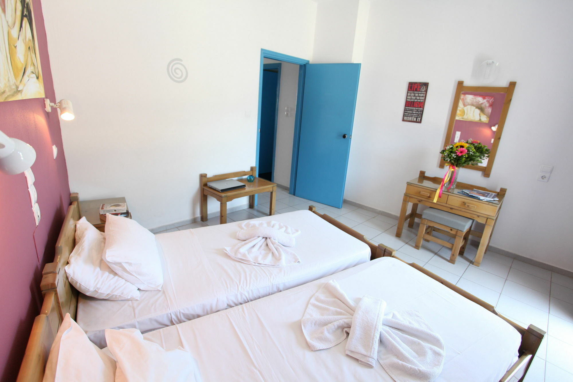 Amalthia Apartments Hersonissos  Bagian luar foto