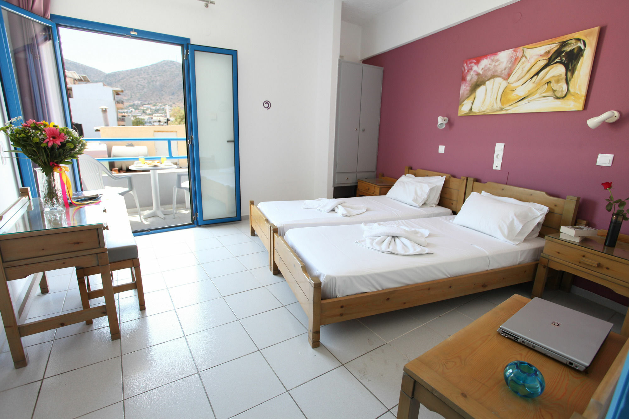 Amalthia Apartments Hersonissos  Bagian luar foto