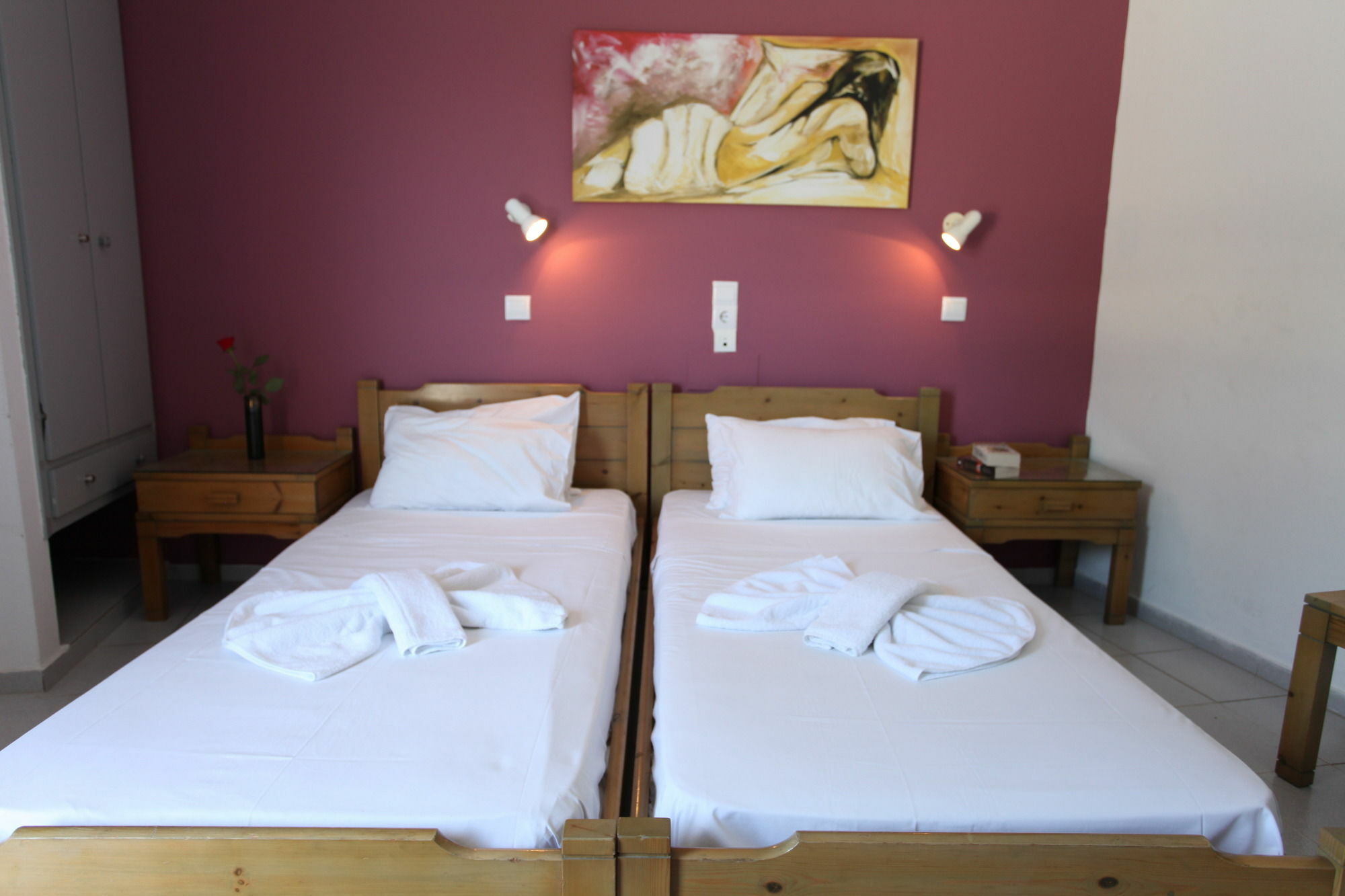 Amalthia Apartments Hersonissos  Bagian luar foto